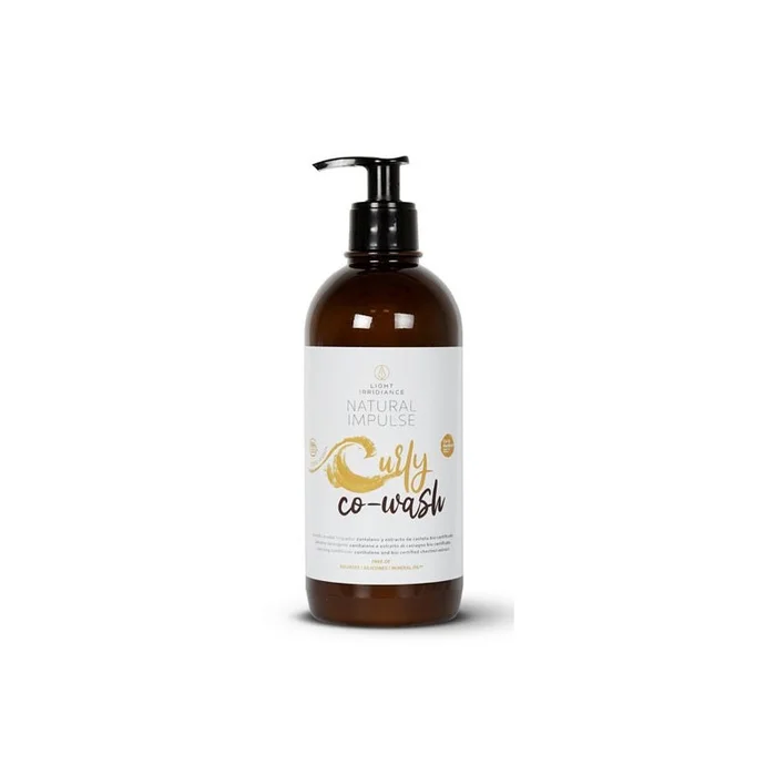 Light Irridiance Curly Method Co-Wash (480ml)